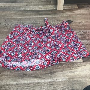Women’s red white and blue jessica Simpson shorts